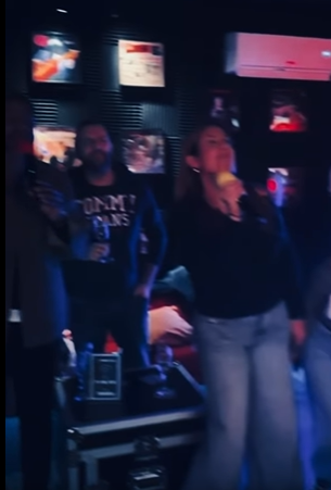 KARAOKE CLUB – Image 5